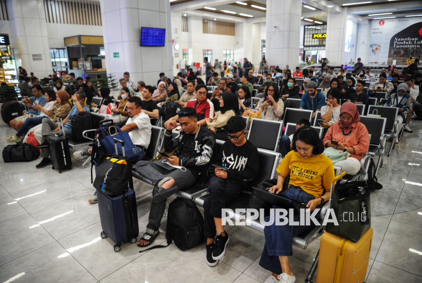 KAI Group Melayani 29,17 Juta Penumpang di Angkutan Lebaran 2025