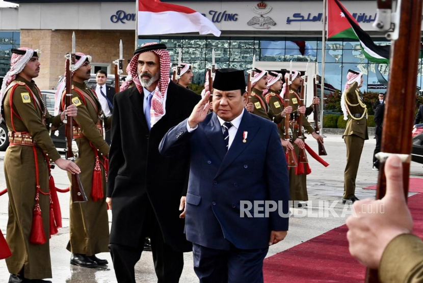 Prabowo Pulang ke Indonesia Setelah Bertemu Raja Abdullah II, Fokuskan Perbincangan tentang Gaza
